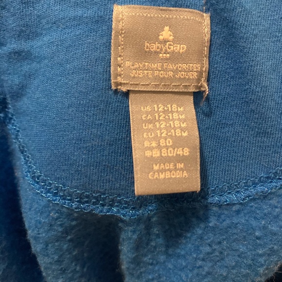 baby GAP - Picture 2 of 2